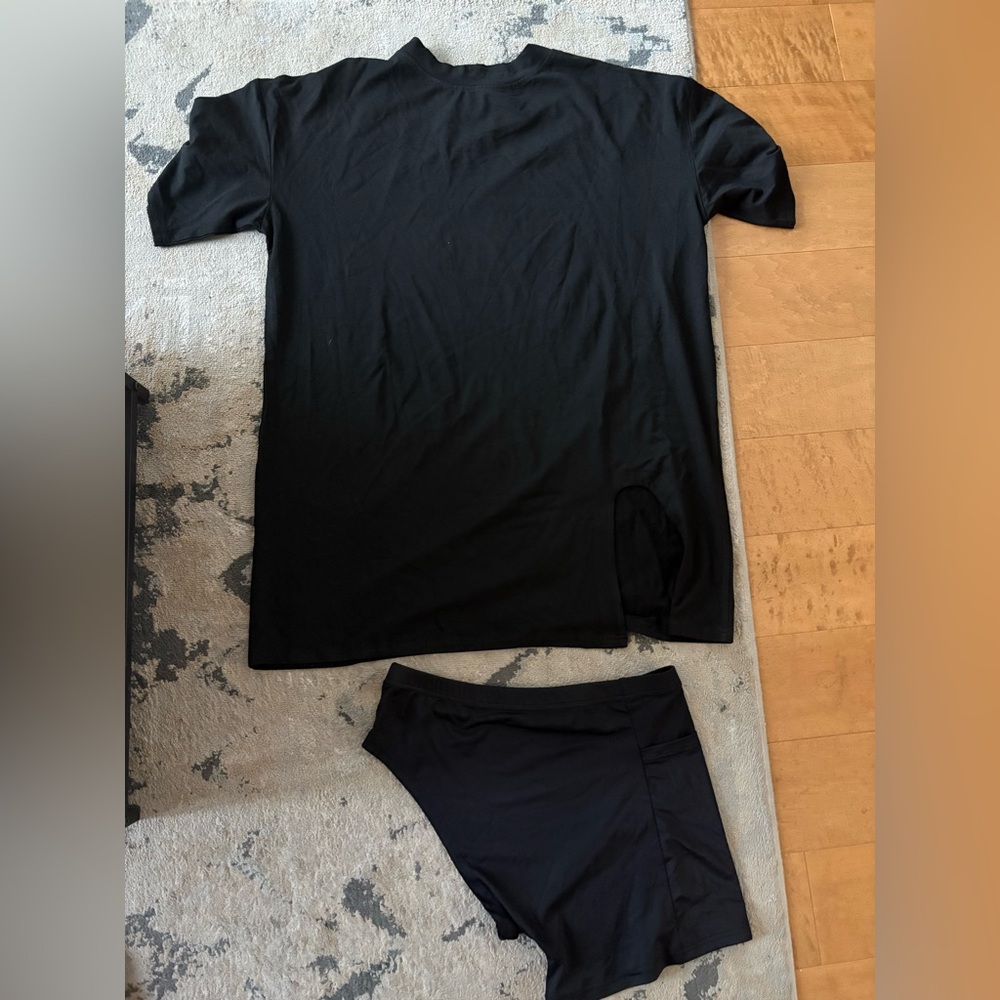 Rovena Set - Oversized Tee + Shorts